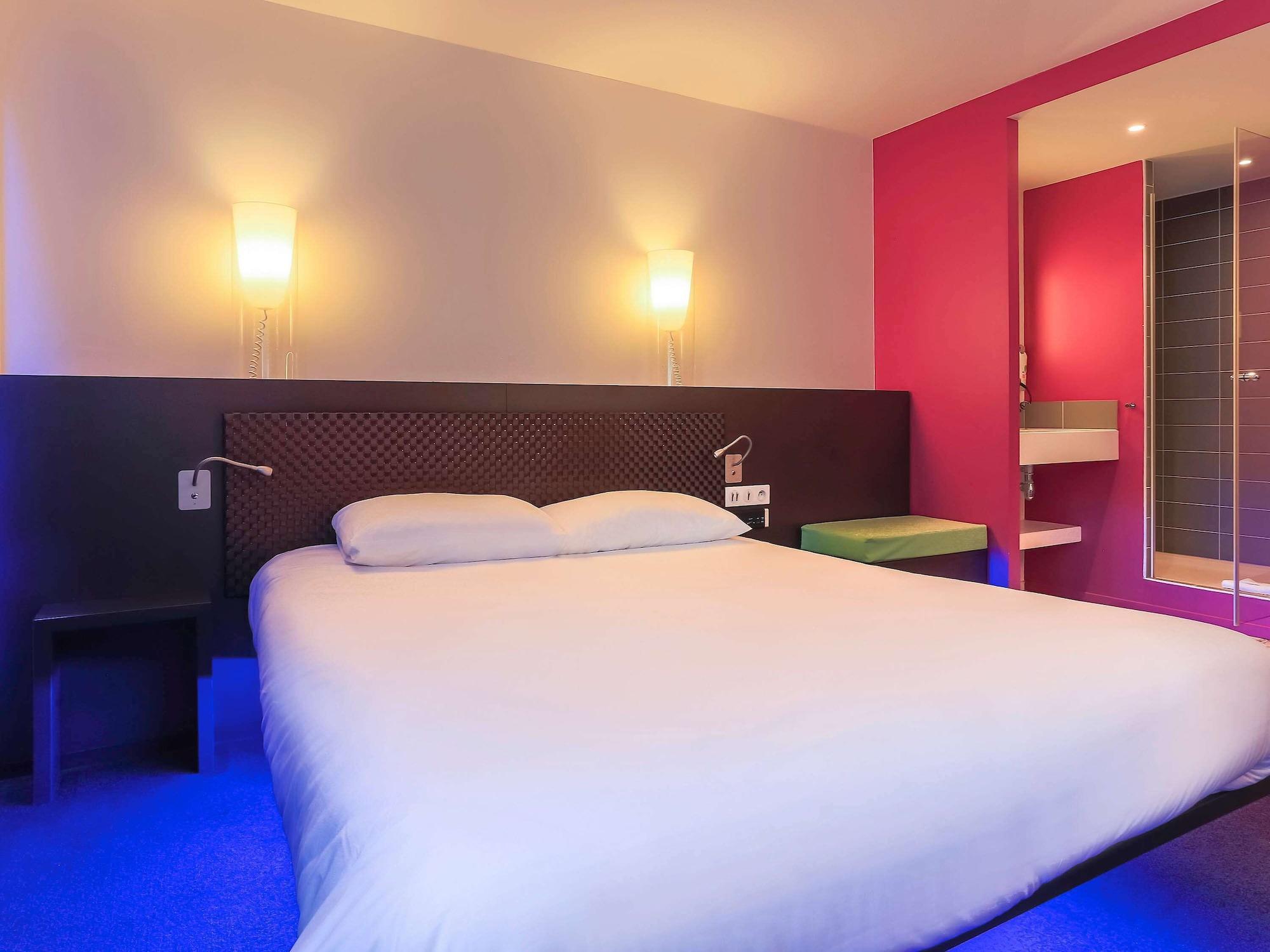 ホテル Ibis Styles Lorient コダン エクステリア 写真