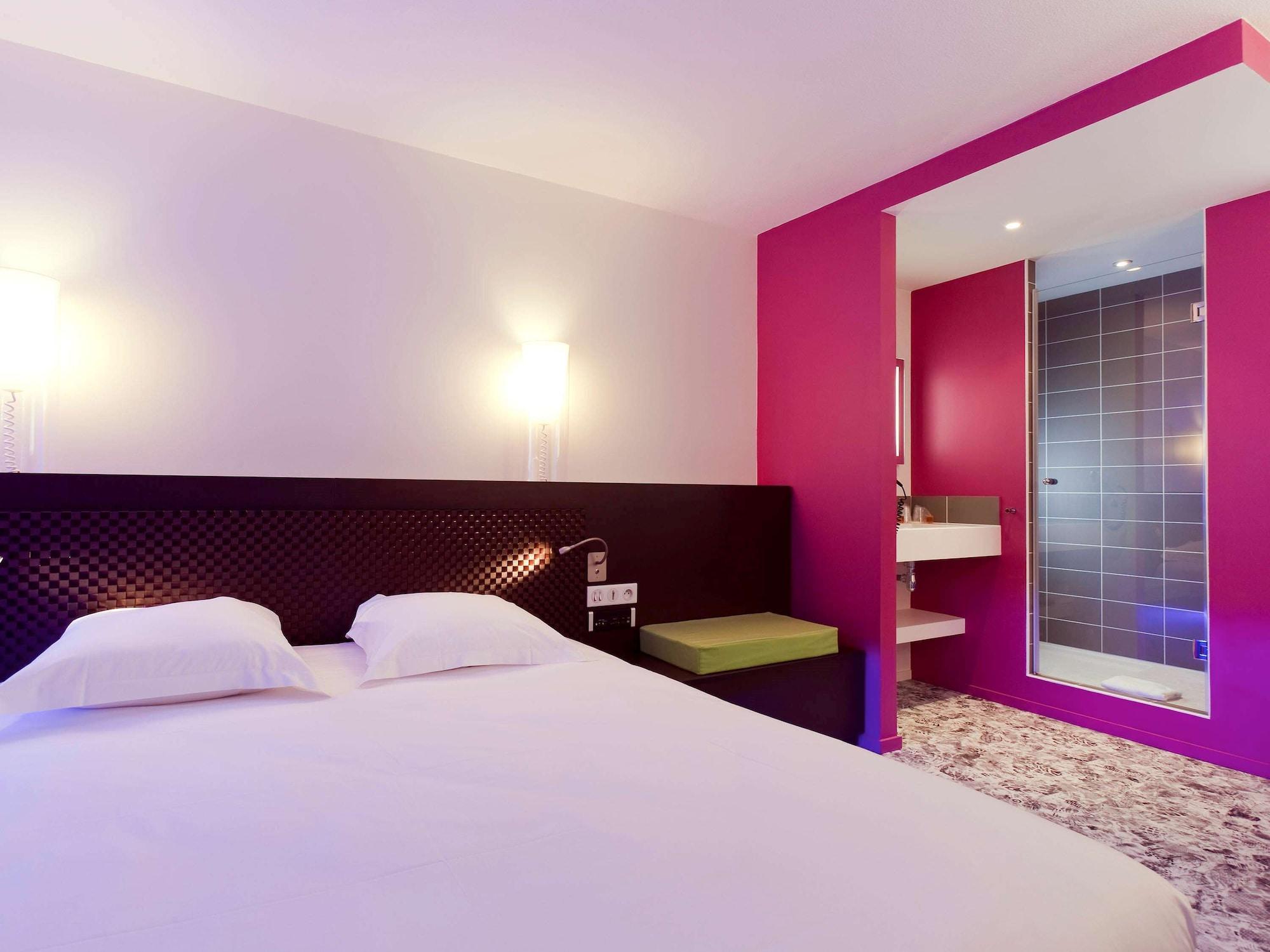 ホテル Ibis Styles Lorient コダン エクステリア 写真